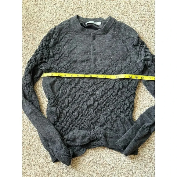 VINCE Sweater/shirt, 100% wool, lightweight, 1/4 button down, scrunched/smocked - Picture 5 of 7